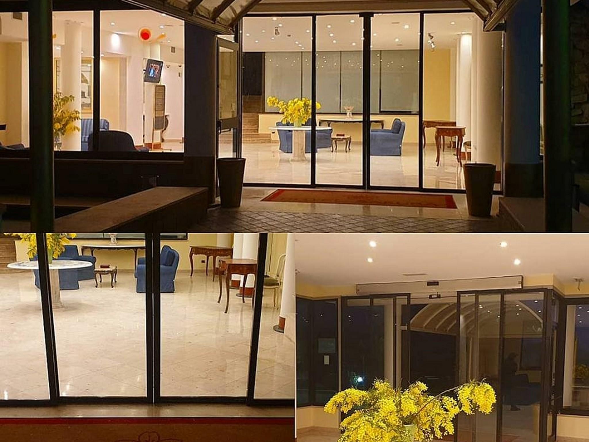 טורה דל גרקו Hotel Sakura מראה חיצוני תמונה