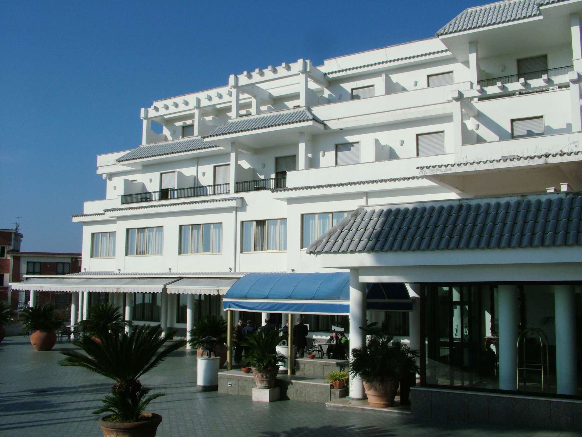 טורה דל גרקו Hotel Sakura מראה חיצוני תמונה